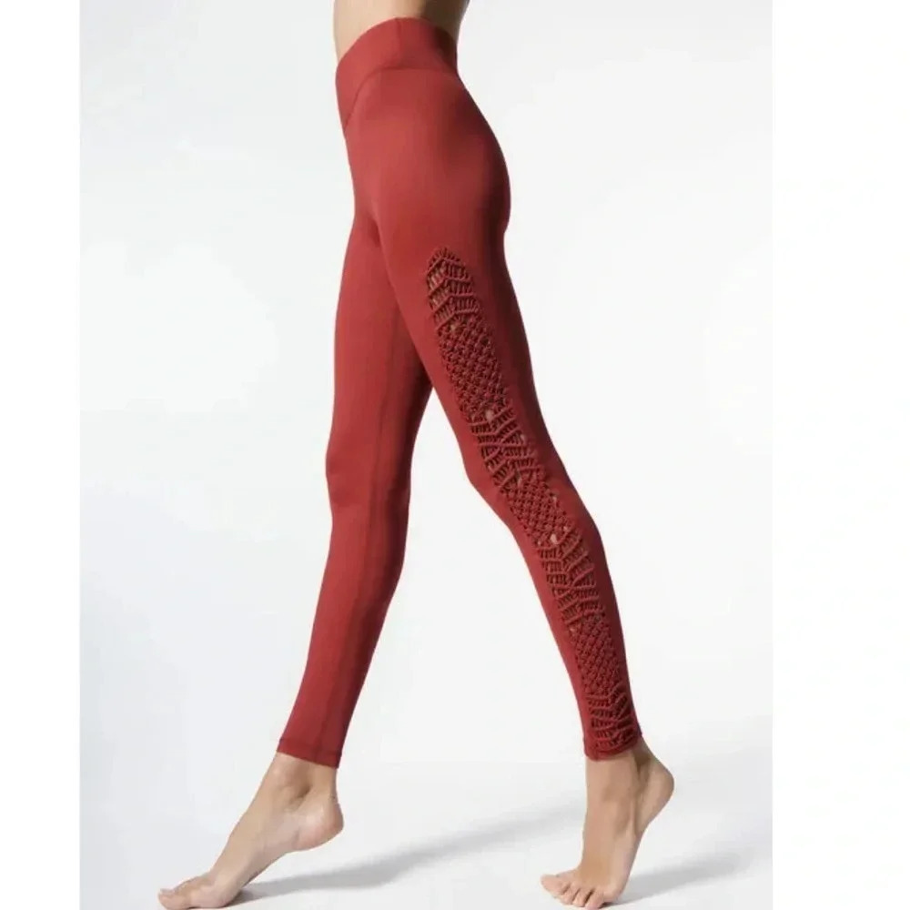 CARBON38 Tanjung Legging Red Dahlia Sayang Macrame Activewear Casual Small